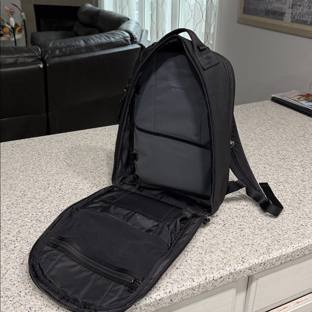 Pioneer Carry Duration Pack - Picture 5 of 6